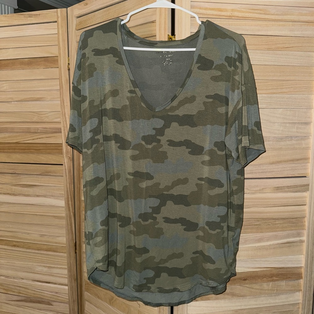 American Eagle Top